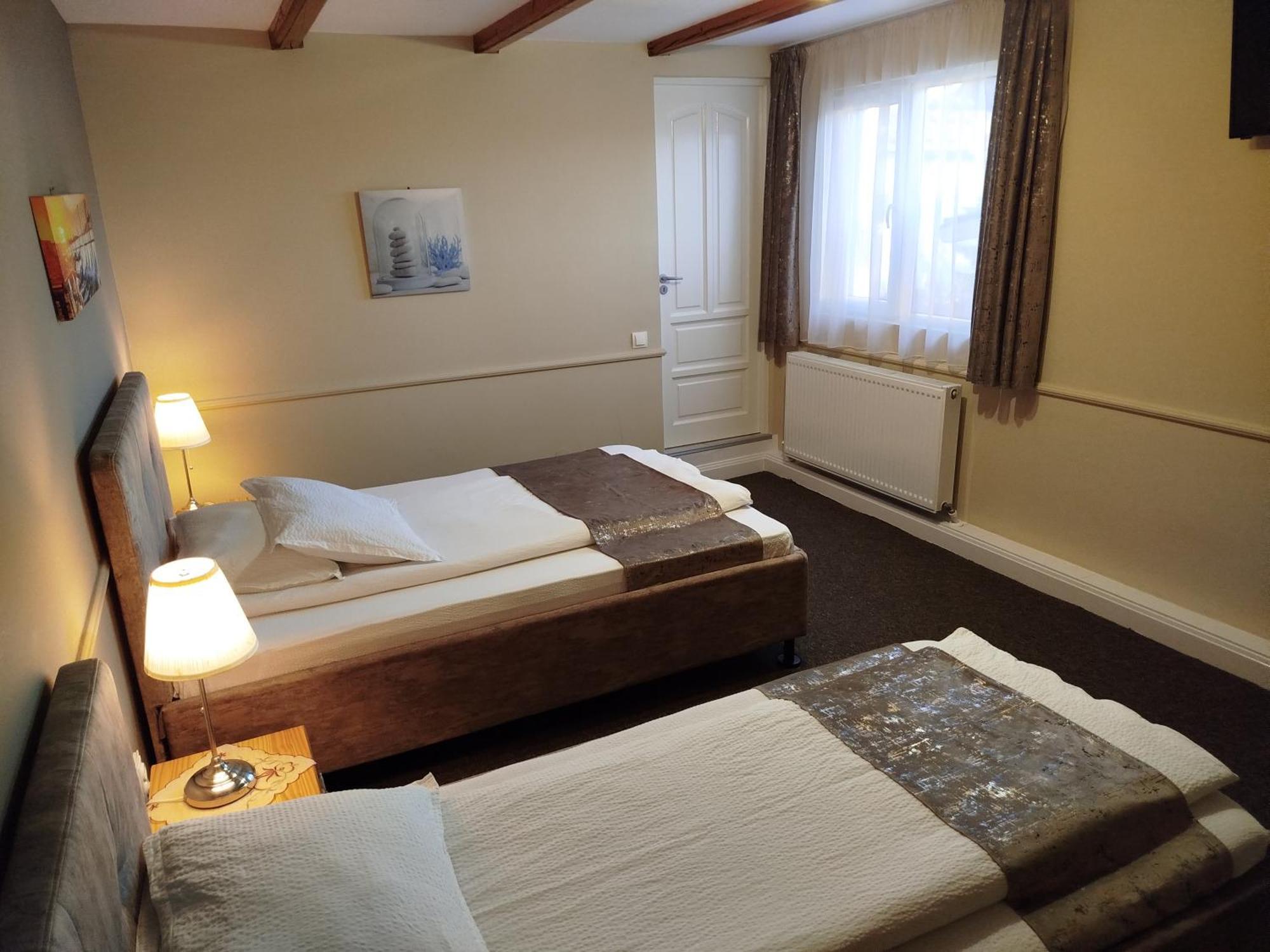 B&B Dumbrava Hura-Humora Exteriér fotografie